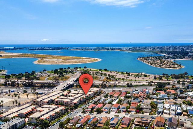 2510 Clairemont Dr 303, San Diego, CA 92117