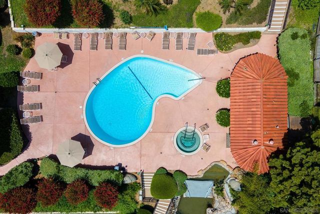 2510 Clairemont Dr 303, San Diego, CA 92117