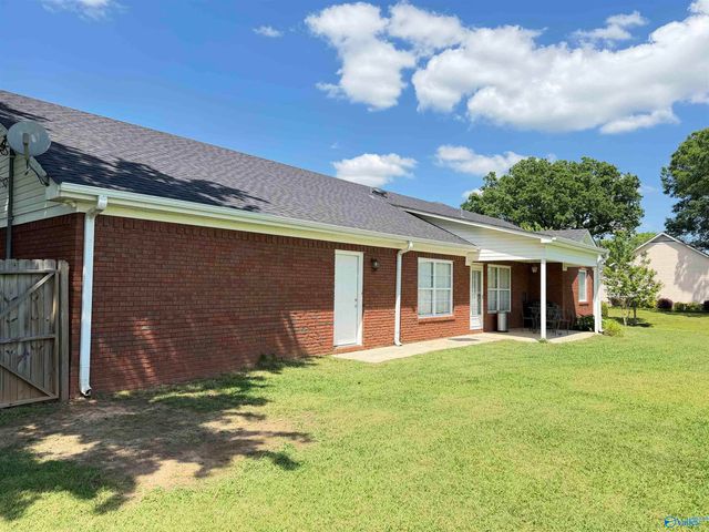 63 Monica Avenue, Decatur, AL 35603