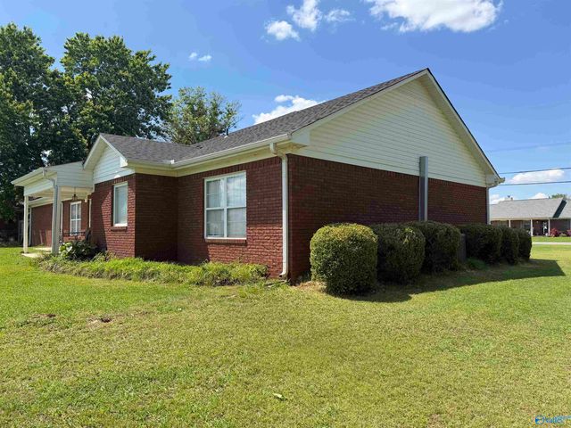 63 Monica Avenue, Decatur, AL 35603