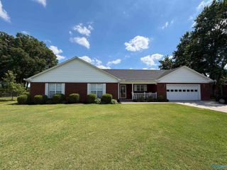 63 Monica Avenue, Decatur, AL 35603