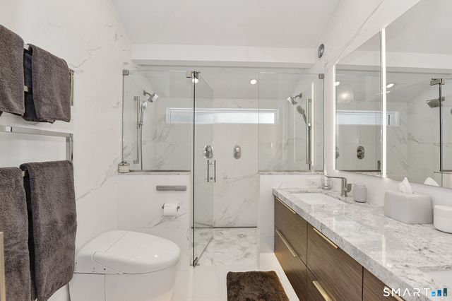 119 Maple Vale Drive, Woodbridge, CT 06525