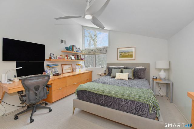 119 Maple Vale Drive, Woodbridge, CT 06525