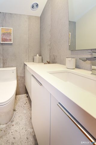 119 Maple Vale Drive, Woodbridge, CT 06525