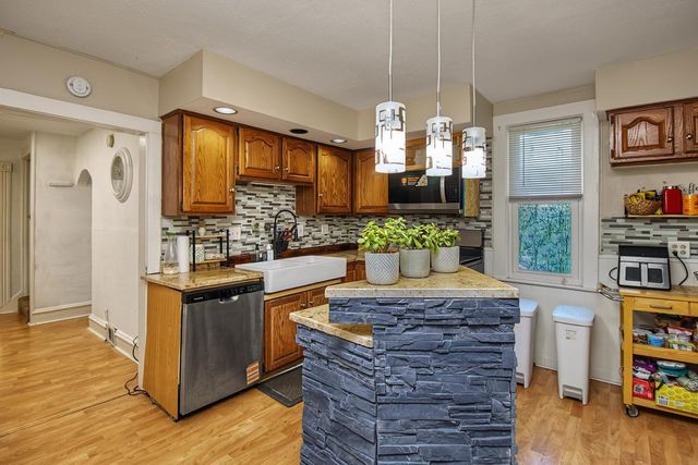 351 Burgess Street, Saint Paul, MN 55117