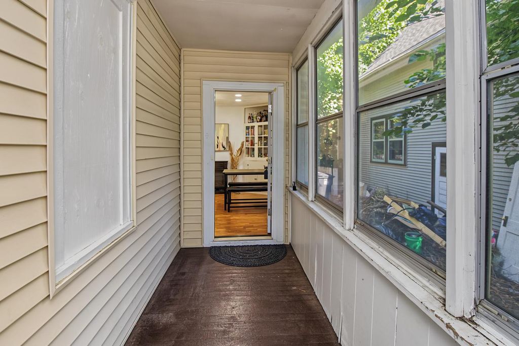 351 Burgess Street, Saint Paul, MN 55117 — photo 4