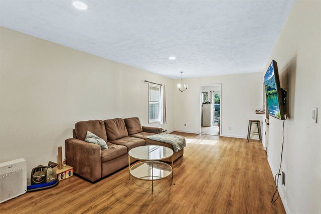 2928 W Rockwell Ave, Spokane, WA 99205