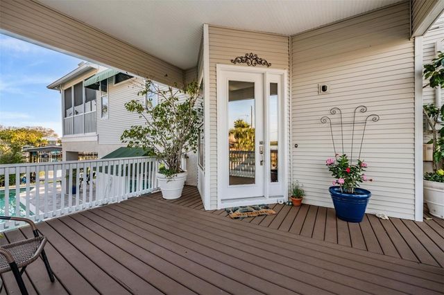 116 CARLYLE CIRCLE, Palm Harbor, FL 34683