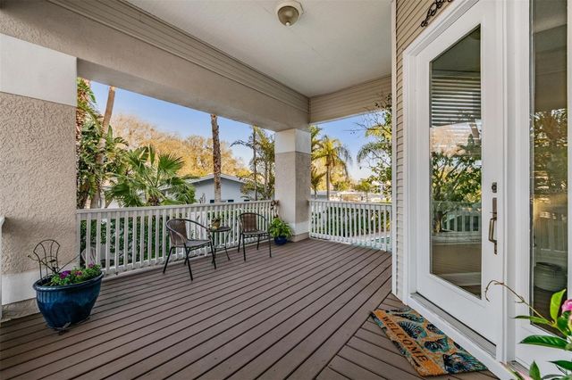 116 CARLYLE CIRCLE, Palm Harbor, FL 34683