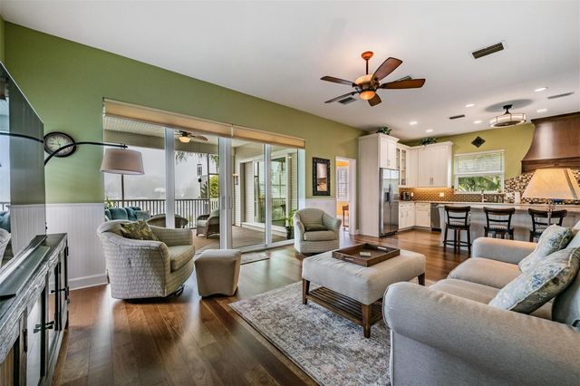 116 CARLYLE CIRCLE, Palm Harbor, FL 34683