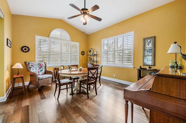 116 CARLYLE CIRCLE, Palm Harbor, FL 34683