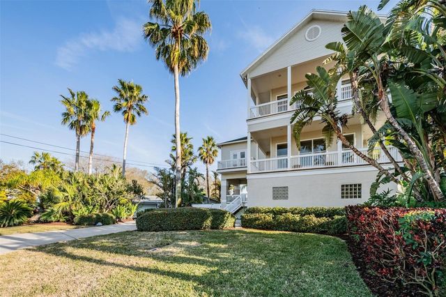 116 CARLYLE CIRCLE, Palm Harbor, FL 34683