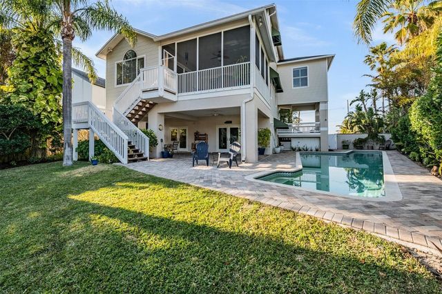 116 CARLYLE CIRCLE, Palm Harbor, FL 34683