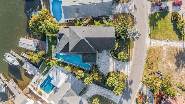 116 CARLYLE CIRCLE, Palm Harbor, FL 34683