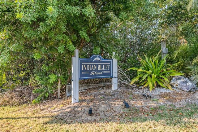 116 CARLYLE CIRCLE, Palm Harbor, FL 34683