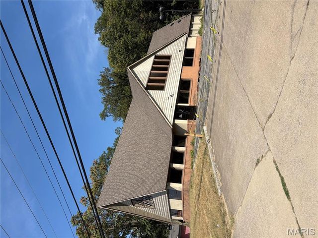 118 N Bluff Road, Collinsville, IL 62234