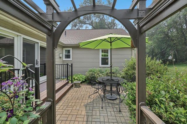 N3103 Cedar Park Road, Merrimac, WI 53561