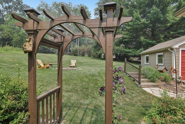 N3103 Cedar Park Road, Merrimac, WI 53561