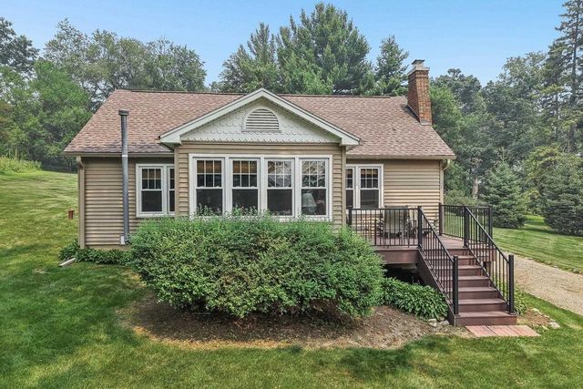 N3103 Cedar Park Road, Merrimac, WI 53561