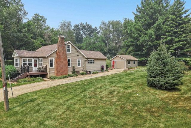 N3103 Cedar Park Road, Merrimac, WI 53561
