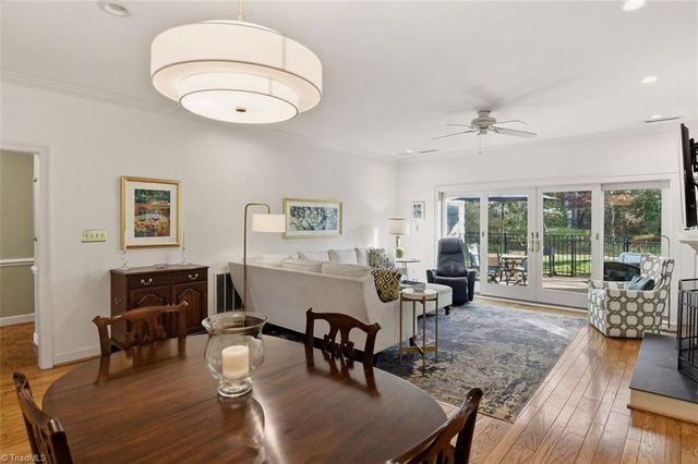 1277 Kent Place Lane, Winston-salem, NC 27104