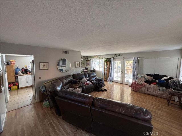 11320 Larchwood, Fontana, CA 92337