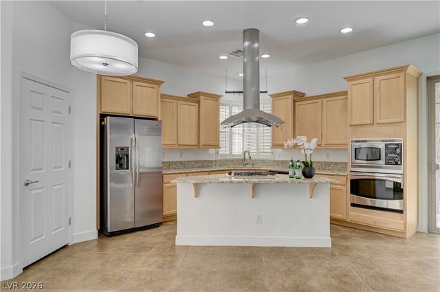 327 Hollins Hall Street, Las Vegas, NV 89145