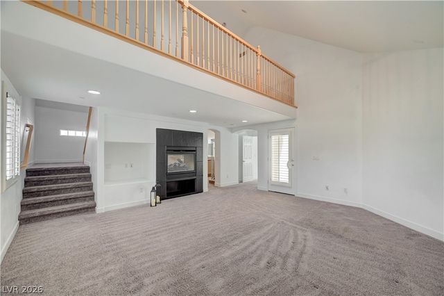 327 Hollins Hall Street, Las Vegas, NV 89145