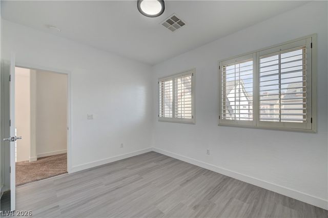 327 Hollins Hall Street, Las Vegas, NV 89145