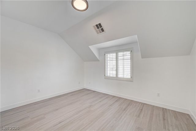 327 Hollins Hall Street, Las Vegas, NV 89145