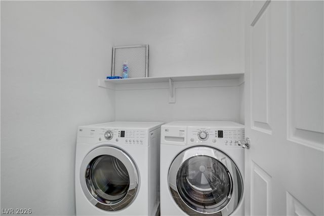 327 Hollins Hall Street, Las Vegas, NV 89145