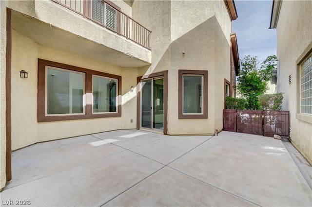 327 Hollins Hall Street, Las Vegas, NV 89145
