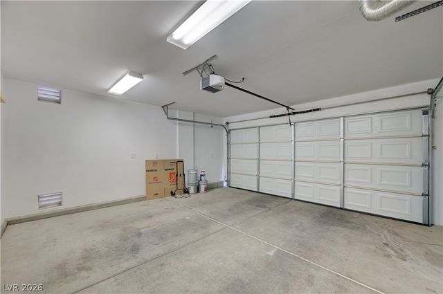 327 Hollins Hall Street, Las Vegas, NV 89145