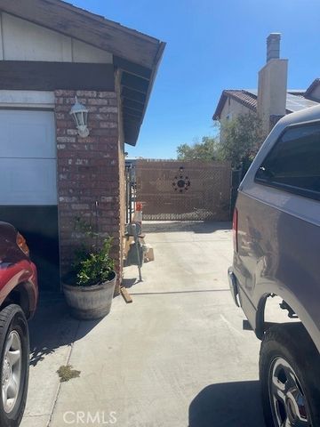 13395 Driftwood Drive, Victorville, CA 92395