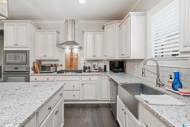 2752 MONTAUK ROAD, Hoover, AL 35226