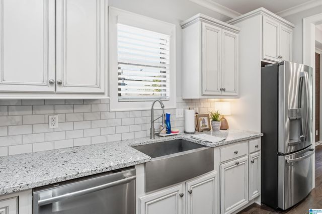 2752 MONTAUK ROAD, Hoover, AL 35226