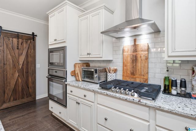 2752 MONTAUK ROAD, Hoover, AL 35226