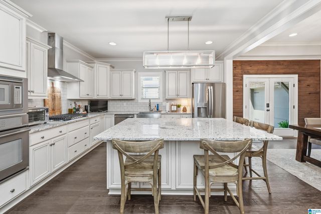 2752 MONTAUK ROAD, Hoover, AL 35226