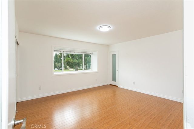 21662 Brookhurst C, Huntington Beach, CA 92646