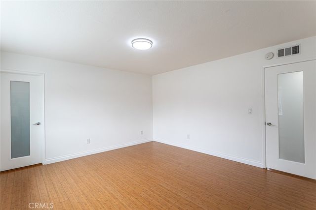21662 Brookhurst C, Huntington Beach, CA 92646