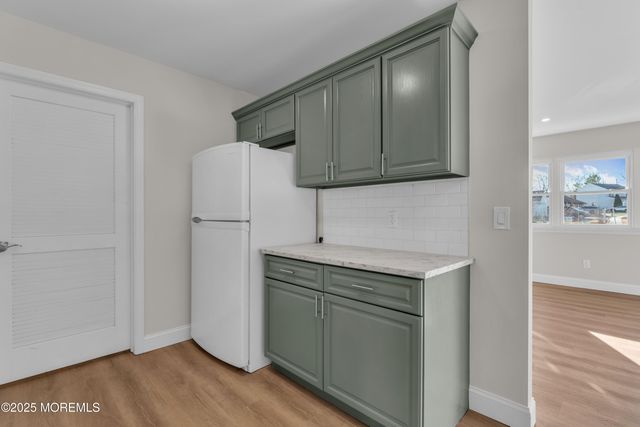 64 Georgetown Boulevard, Barnegat, NJ 08005