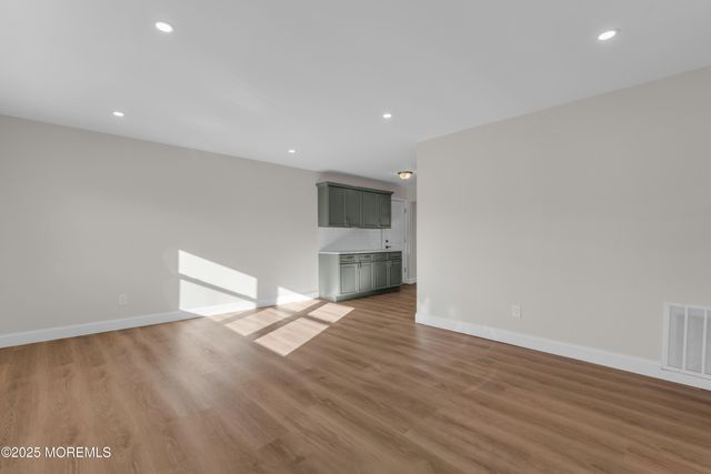 64 Georgetown Boulevard, Barnegat, NJ 08005