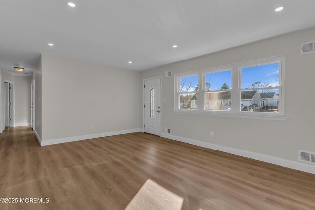 64 Georgetown Boulevard, Barnegat, NJ 08005