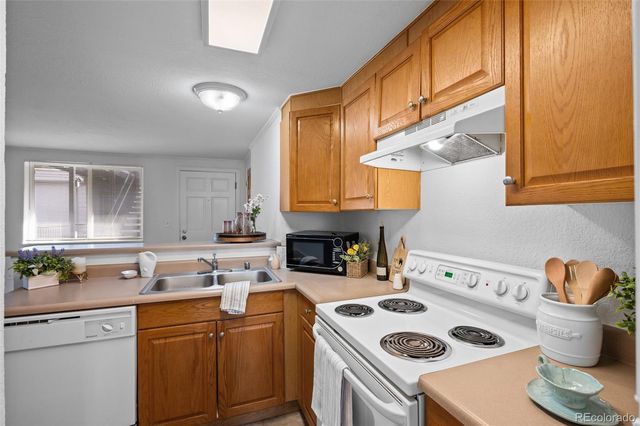 336 N Grant Street 405, Denver, CO 80203