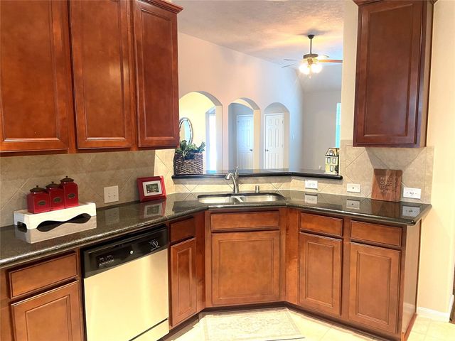 2918 Lake Villa Drive, Missouri City, TX 77459