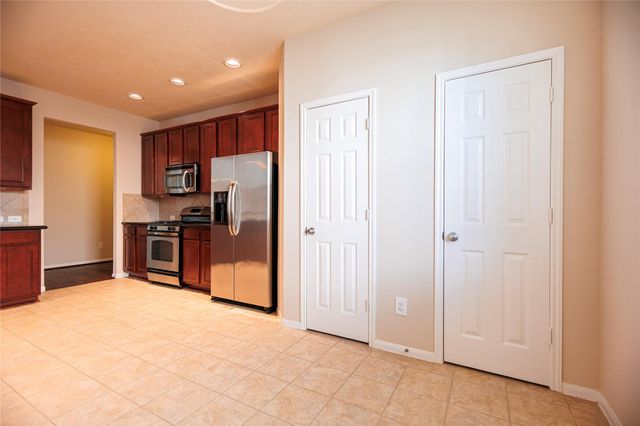 2918 Lake Villa Drive, Missouri City, TX 77459