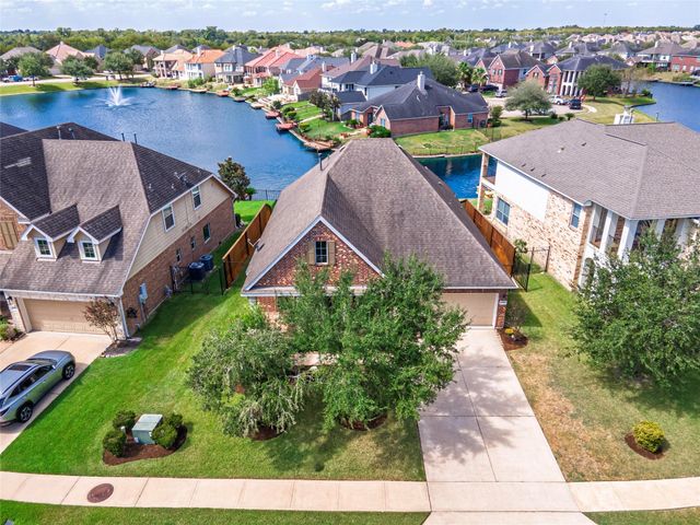 2918 Lake Villa Drive, Missouri City, TX 77459