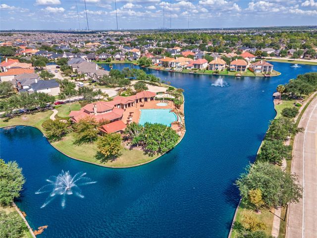 2918 Lake Villa Drive, Missouri City, TX 77459