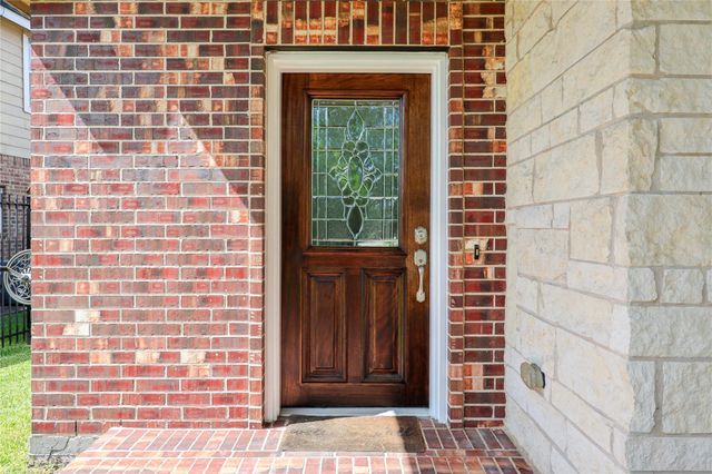 2918 Lake Villa Drive, Missouri City, TX 77459