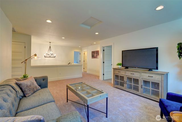 2413 197th Street NE, Arlington, WA 98223